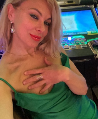 Проститутка Яна